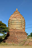 Old Bagan Myanmar. Nga-kywe-na-daung a early Pyu type brick masonry stupa. 